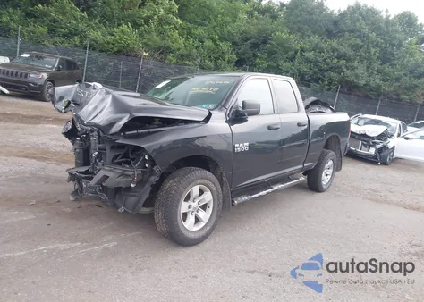 2017 Ram 1500 Express 4X4 6'4 Box z USA, uszkodzony, nr VIN 1C6RR7FG9HS857676